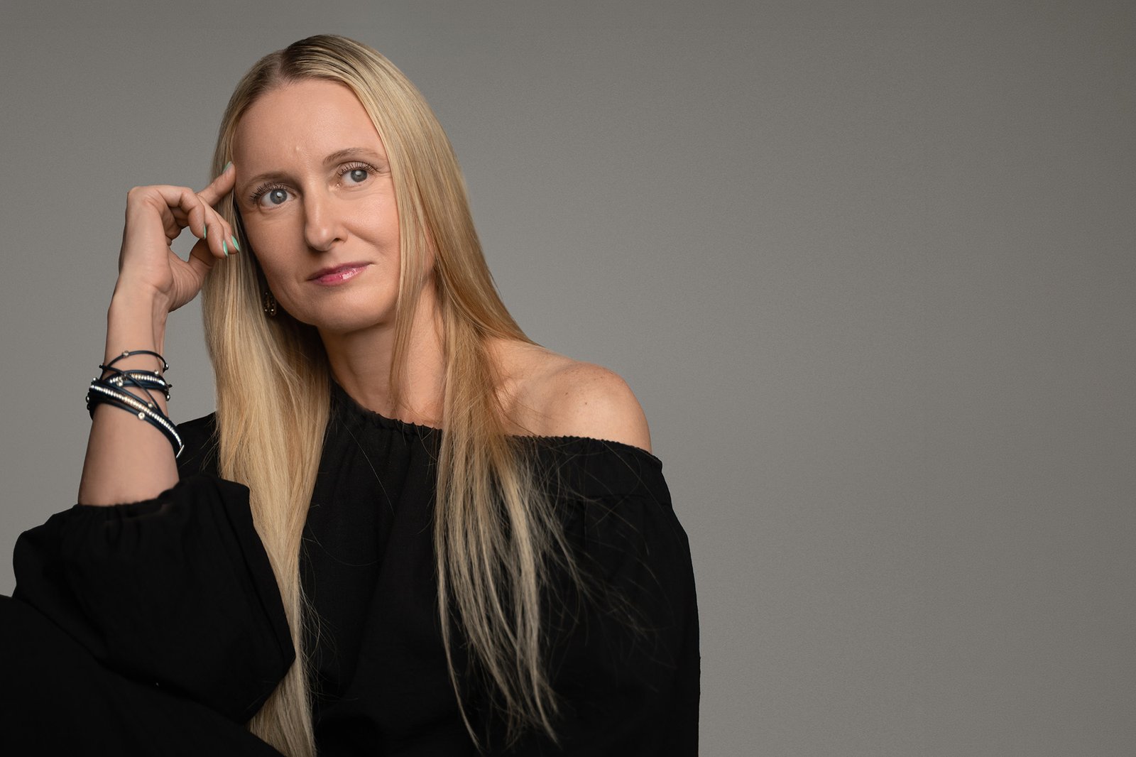 Yulia Bortun – Body-Based Wellness, Lifestyle & Well-Being Support Yulia Bortun - Body-Based Wellness, Lifestyle & Well-Being Support